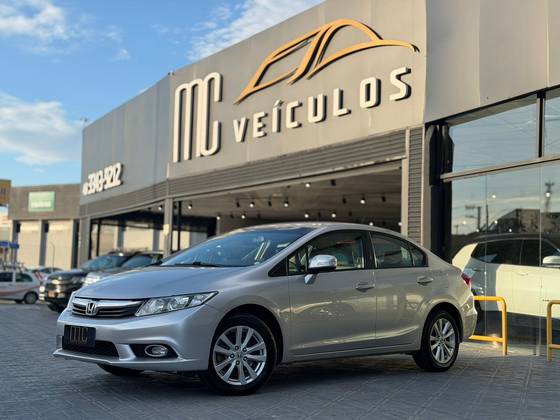 HONDA CIVIC 2.0 LXR 16V FLEX 4P AUTOMÁTICO